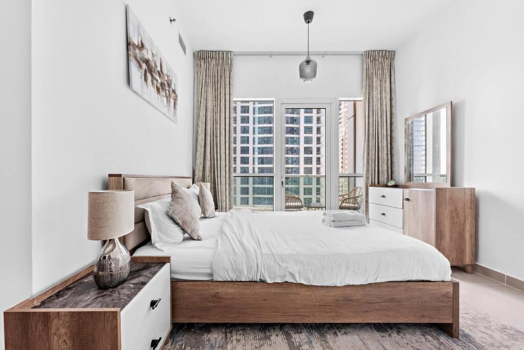 Stonetree - Furnished 1br Near In Marina * Dubai