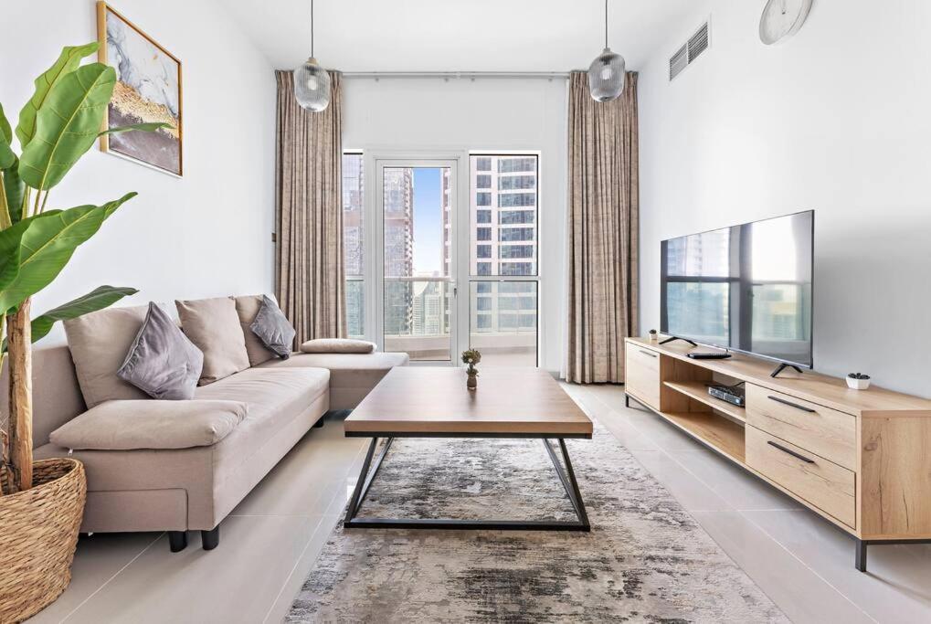 Apartment Stonetree - Furnished 1br Near In Marina